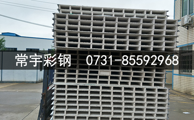 ϲV幫˾ www.kawaramachi3.com